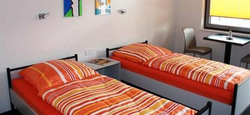 фото отеля Goalsports Motel