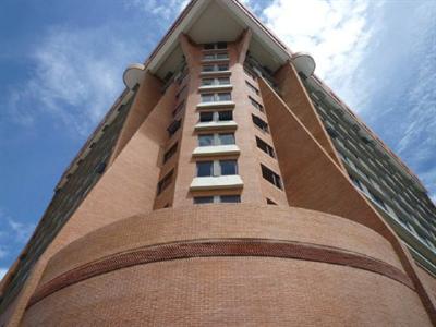 фото отеля Embassy Suites Valencia-Downtown