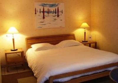 фото отеля Hotel des Falaises