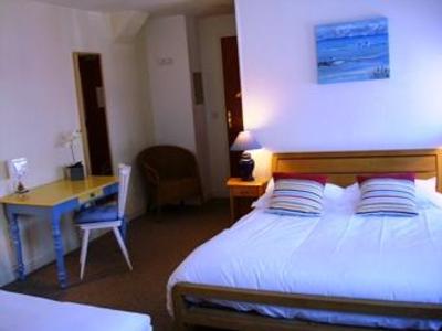 фото отеля Hotel des Falaises