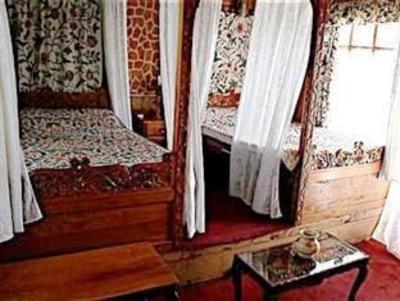 фото отеля Mughal Palace Houseboat