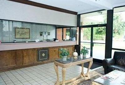 фото отеля Guesthouse Inn Pageland