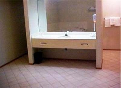 фото отеля Timberland Inn & Suites