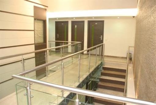 фото отеля Hotel Landmark Chandigarh