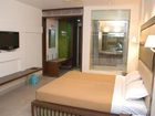 фото отеля Hotel Landmark Chandigarh