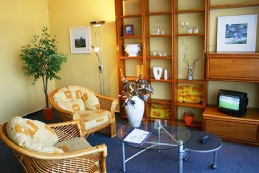 фото отеля Garni Hotel-West