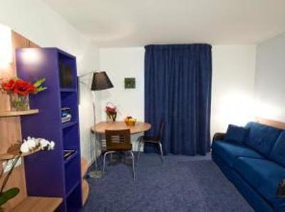 фото отеля Suite Home Paris 19eme