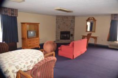 фото отеля Family Inns of America Newport East