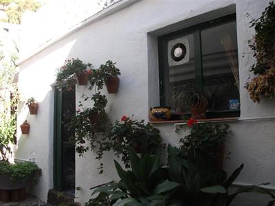 фото отеля Alojamientos Casa Tejon