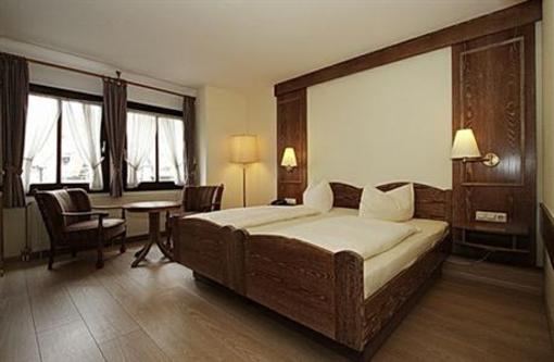 фото отеля Hotel zum Baeren
