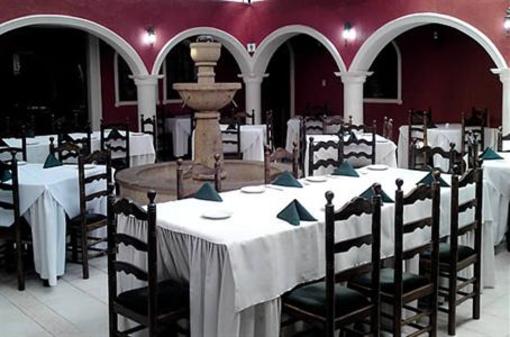фото отеля Hotel Santa Teresa Potosi (Bolivia)