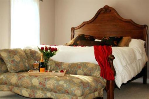фото отеля Catskill Maison Bed and Breakfast