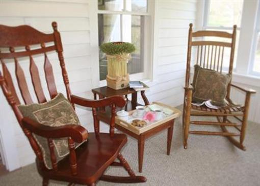 фото отеля Catskill Maison Bed and Breakfast