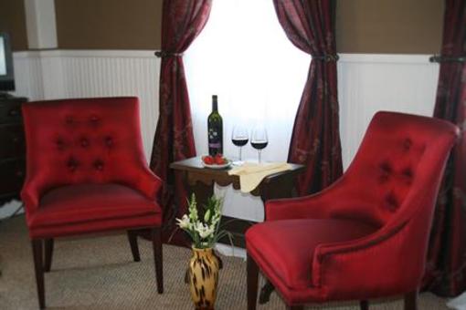 фото отеля Catskill Maison Bed and Breakfast