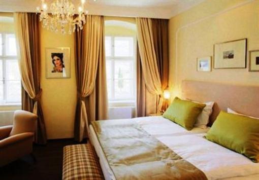фото отеля Barock-Landhof Burkhardt Hotel Spitz an der Donau