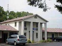 Econo Lodge Newton Falls
