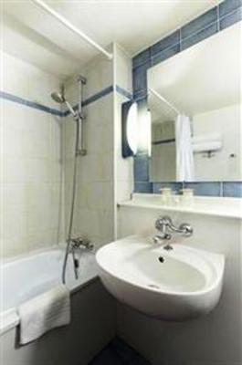фото отеля Campanile Hotel Alencon