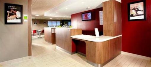 фото отеля Campanile Hotel Alencon