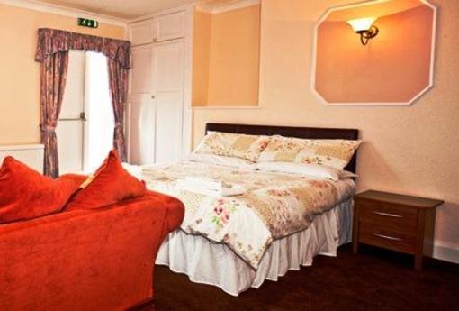 фото отеля Highlander Hotel