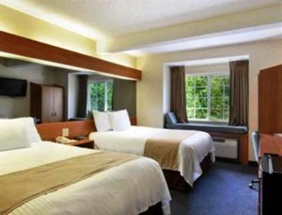 фото отеля Microtel Inn Albany Airport