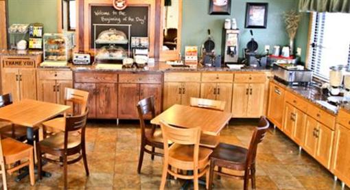 фото отеля Americinn Lodge & Suites Roseau