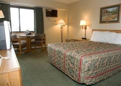 фото отеля Americinn Lodge & Suites Roseau