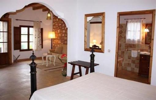 фото отеля Can Canals Agroturismo