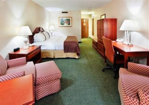 фото отеля Holiday Inn Saint Louis West Six Flags