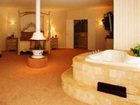 фото отеля Comfort Suites Lakeside