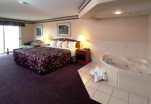 фото отеля AmericInn Motel & Suites Bloomington East _ Airport