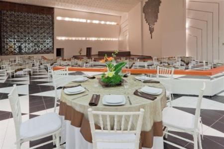 фото отеля Holiday Inn Hotel Chetumal