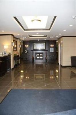 фото отеля Holiday Inn Express & Suites Bridgeport