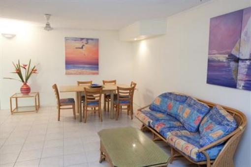 фото отеля Marina Terraces Holiday Apartments