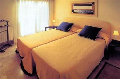 фото отеля Suites Husa Mirador de Chamartin
