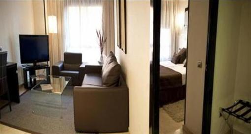 фото отеля Suites Husa Mirador de Chamartin