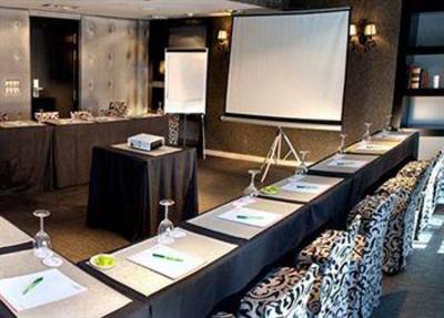 фото отеля Suites Husa Mirador de Chamartin