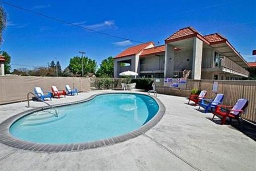 фото отеля Motel 6 Fresno Shaw Ave and Hwy 99