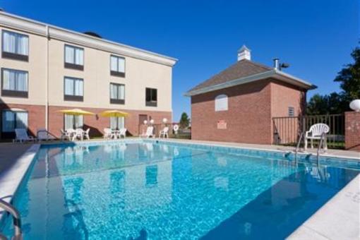 фото отеля Holiday Inn Express Harrington