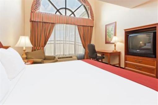 фото отеля Holiday Inn Express Harrington