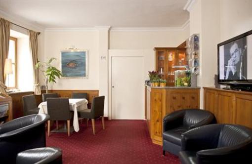фото отеля Hotel Blauer Bock