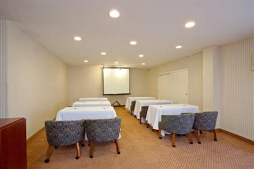 фото отеля Holiday Inn Express Rosemead Montebello Area