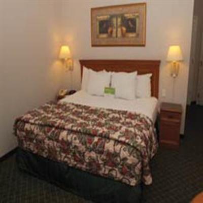 фото отеля La Quinta Inn and Suites Orlando Airport North