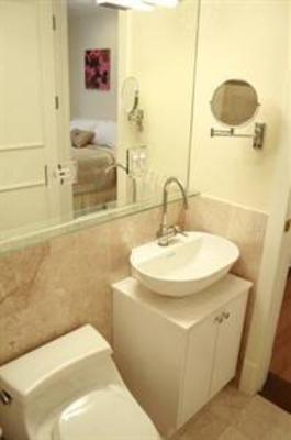 фото отеля Ruby Room Spa & Wellness Hotel Chicago