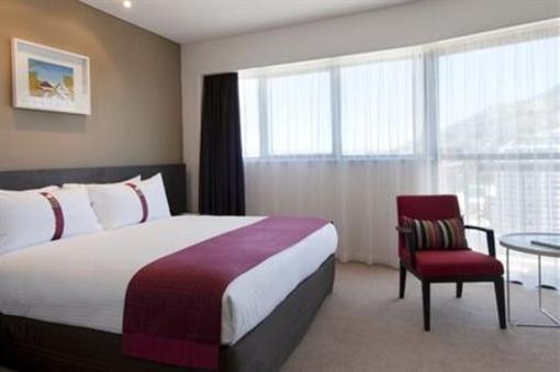 фото отеля Holiday Inn Townsville