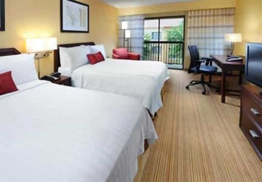 фото отеля Courtyard by Marriott Houston Hobby Airport