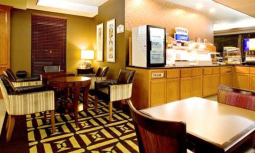 фото отеля Holiday Inn Express Hotel & Suites San Antonio-Downtown Market Area