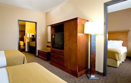 фото отеля Holiday Inn Express Hotel & Suites San Antonio-Downtown Market Area