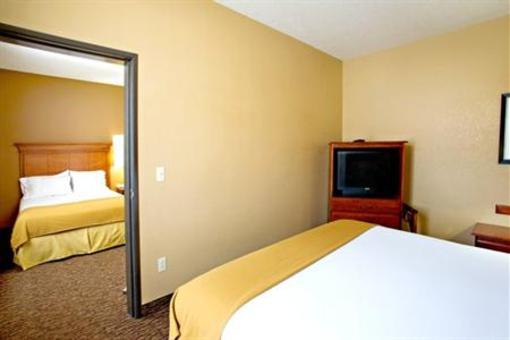 фото отеля Holiday Inn Express Hotel & Suites San Antonio-Downtown Market Area