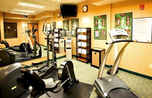 фото отеля Holiday Inn Express Hotel & Suites San Antonio-Downtown Market Area