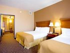 фото отеля Holiday Inn Express Hotel & Suites San Antonio-Downtown Market Area